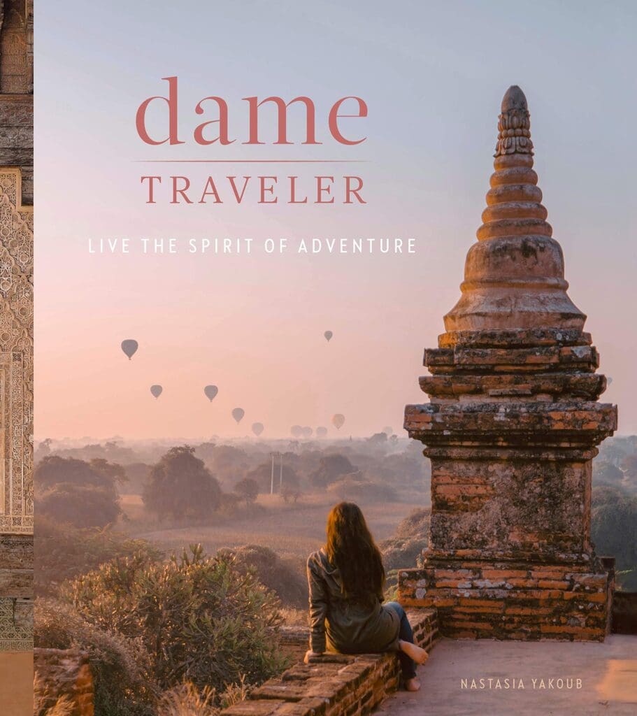 Dame Traveler Buch